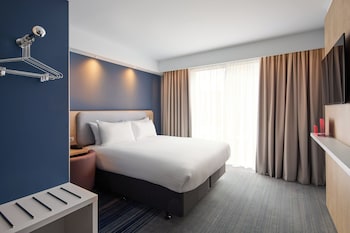 holiday inn express london limehouse by ihg