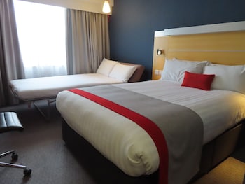 holiday inn express london limehouse by ihg