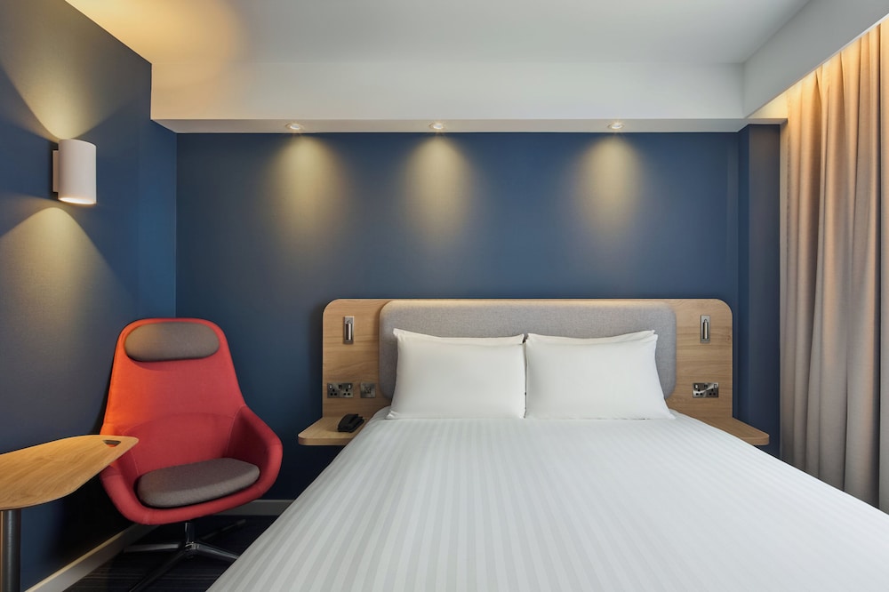 holiday inn express london limehouse by ihg