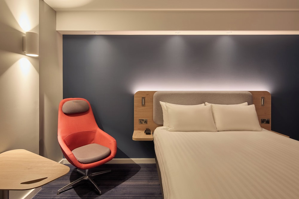 holiday inn express london limehouse by ihg