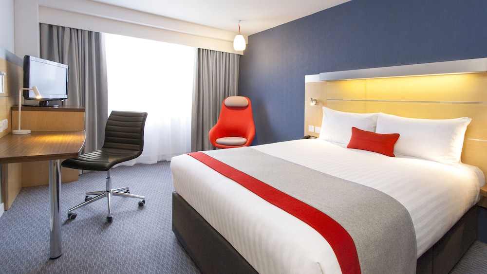 holiday inn express london limehouse by ihg