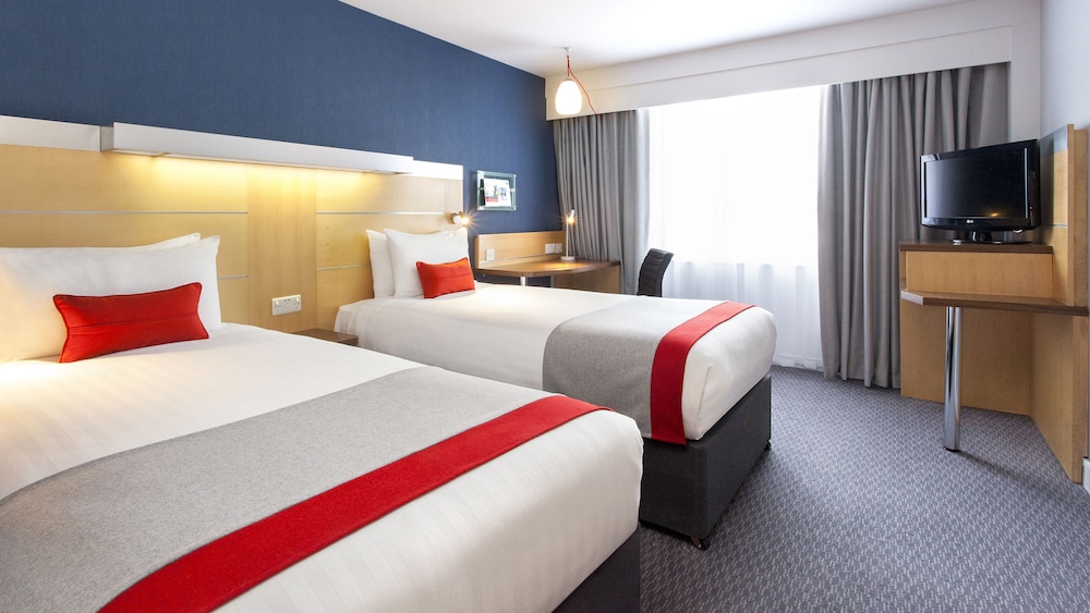 holiday inn express london limehouse by ihg