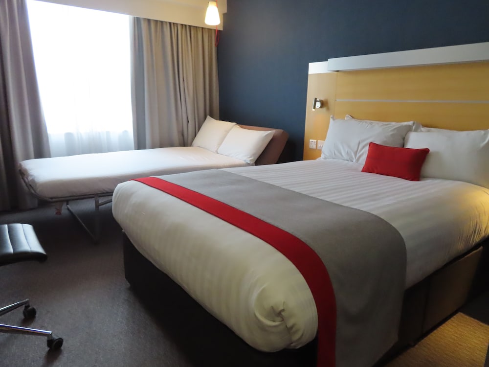 holiday inn express london limehouse by ihg