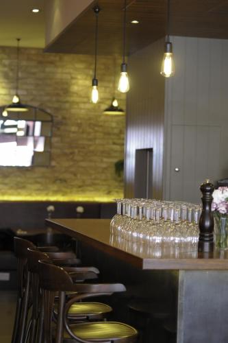 kings cross inn hotel