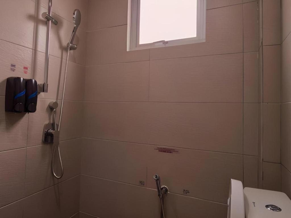 weiss hotels kepong baru