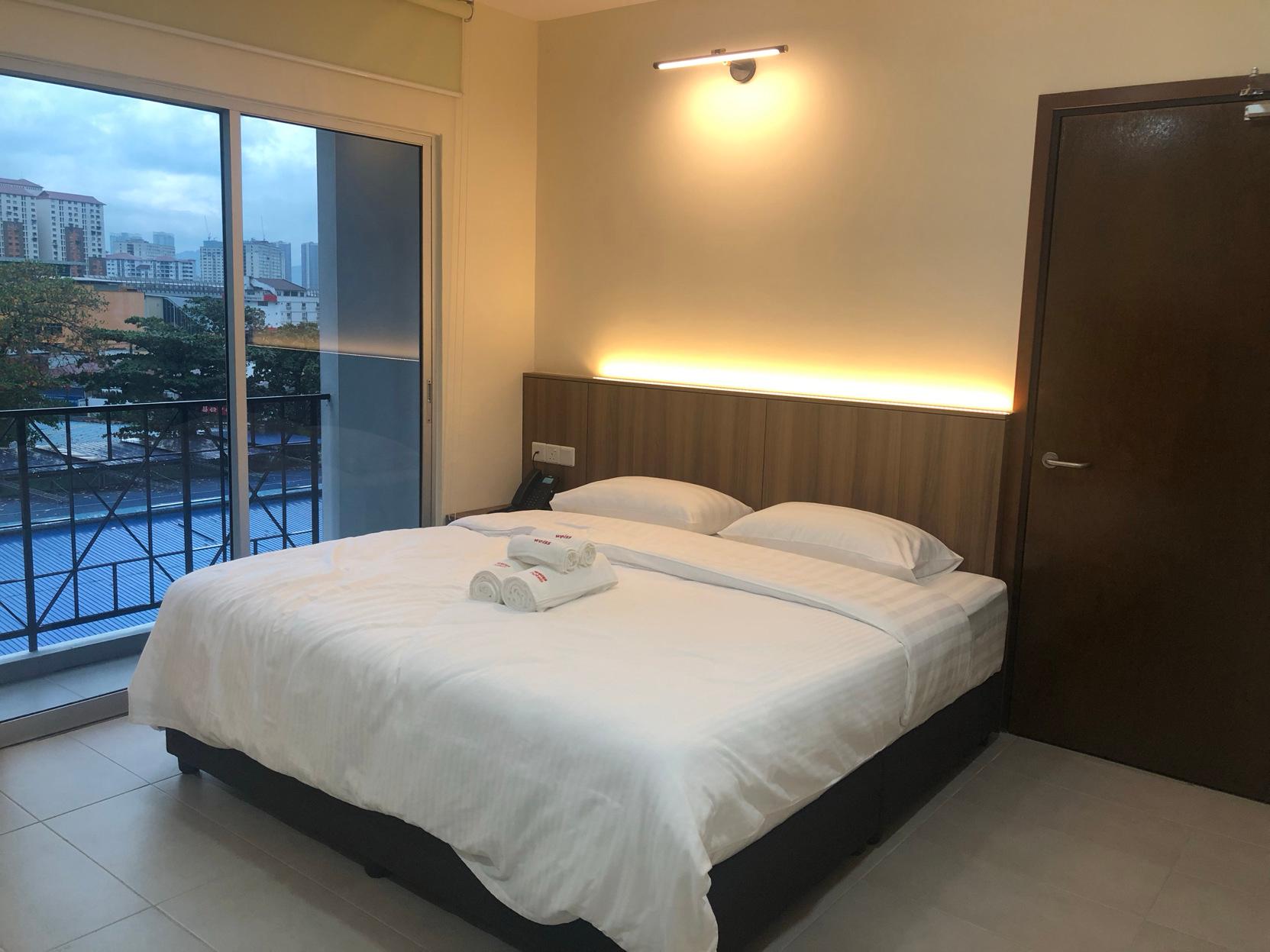 weiss hotels kepong baru