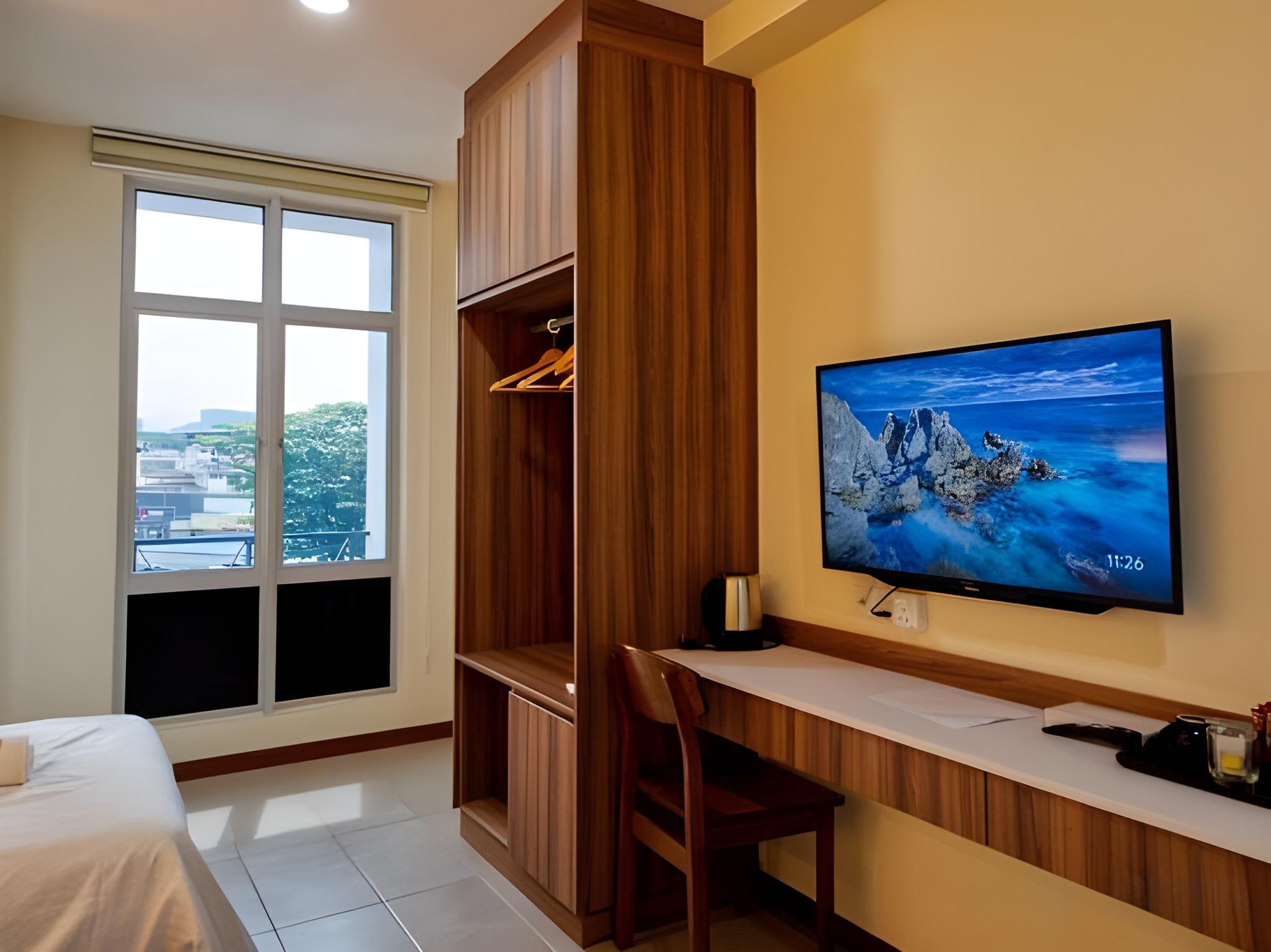 weiss hotels kepong baru