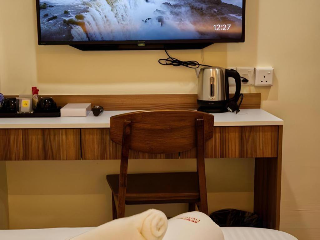 weiss hotels kepong baru