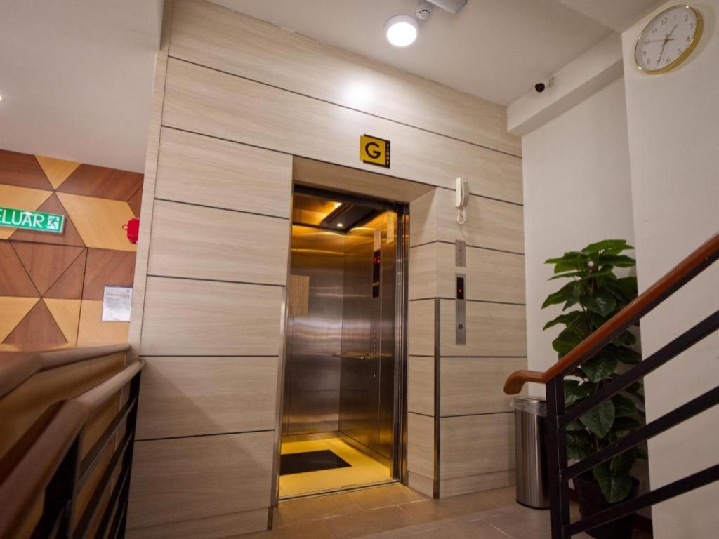 weiss hotels kepong baru