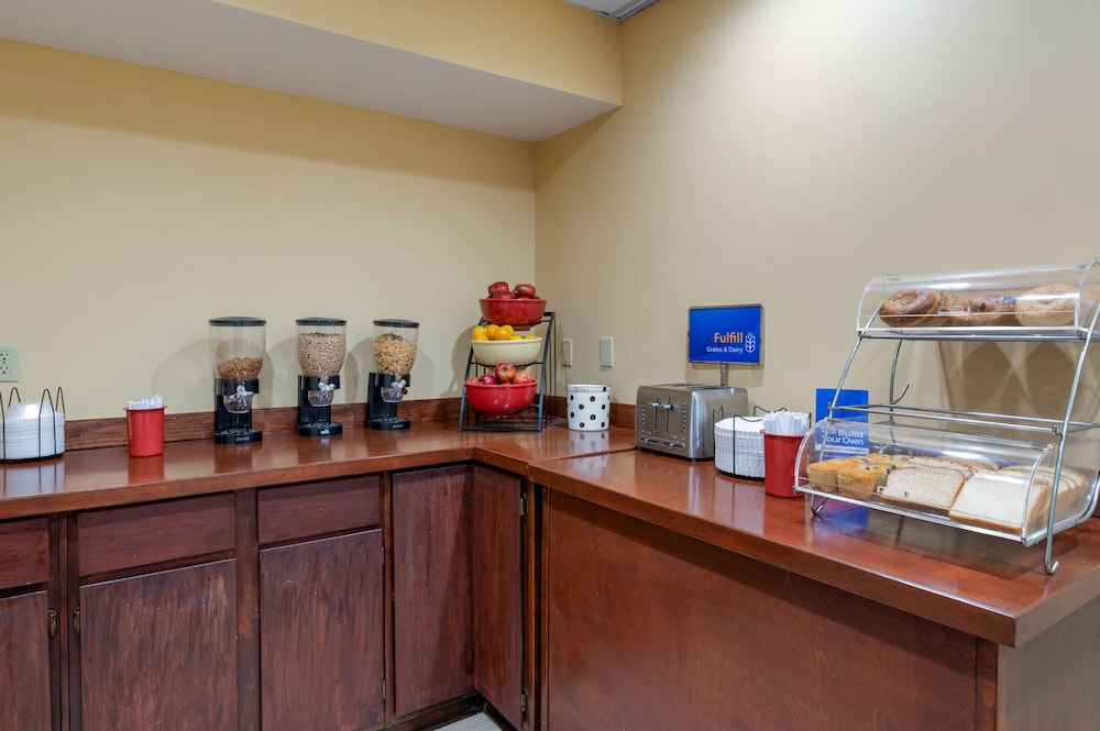best western louisville east inn and suites