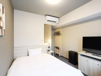 Hotel Route Inn Grand Kainan Ekimae,,3 star