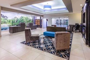 La Quinta Inn & Suites By Wyndham Lumberton,Evadale>>Beaumont,3 star