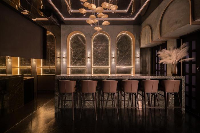 cube social boutique capsule hotel boat quay