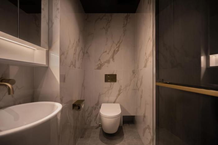 cube social boutique capsule hotel boat quay