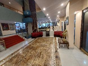 Maya International,A-1, Sawai Jai Singh Hwy, Barodia Scheme, Bani Park, Jaipur, Rajasthan 302016,3 star