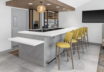 hilton garden inn queens jfk airport