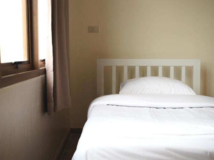 krung tone hostel