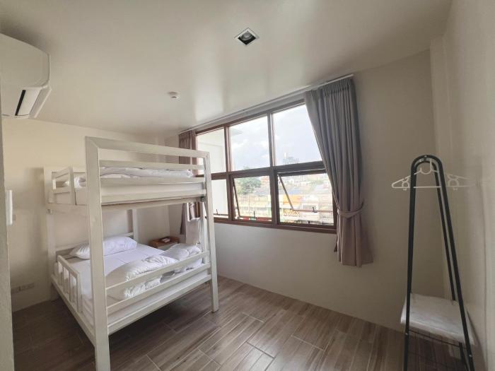 krung tone hostel