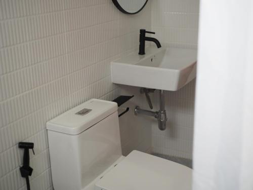 krung tone hostel