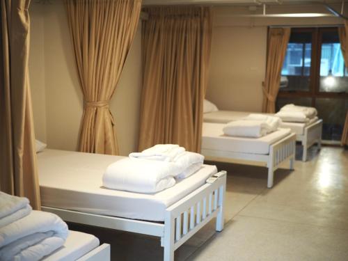 krung tone hostel