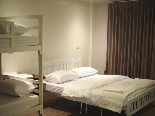 krung tone hostel