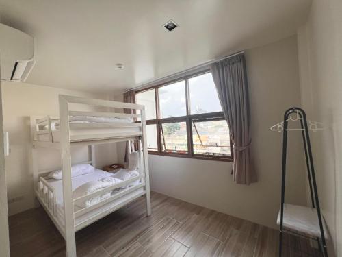 krung tone hostel