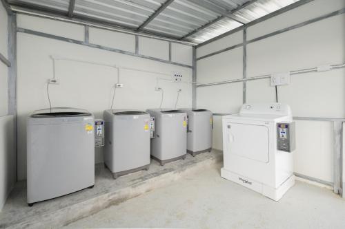 marco polo phuket poshtel