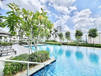 plaza kelana jaya by sleepy bear