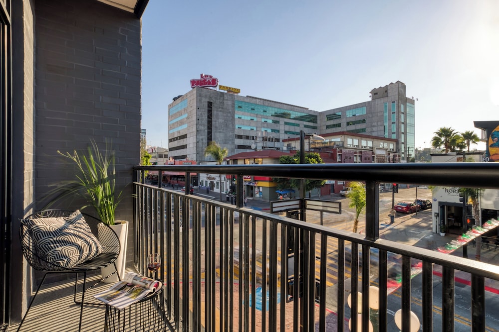 downtown designer apartments by uliv