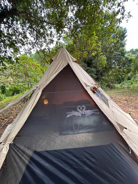 the river retreat koh mak