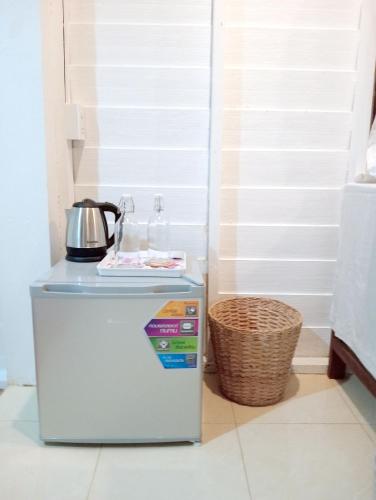 the river retreat koh mak