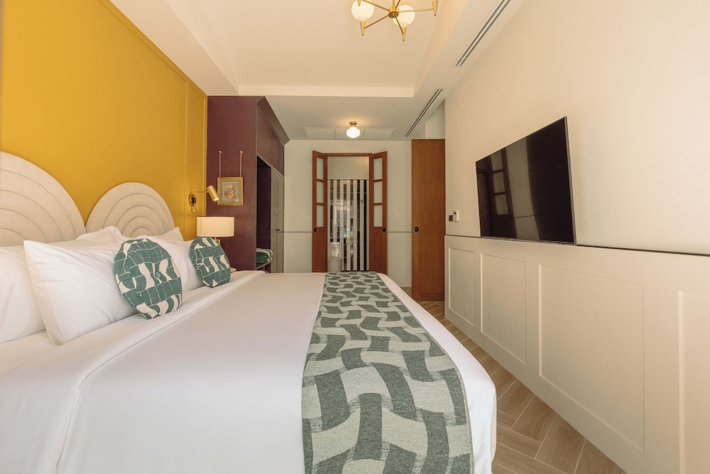 sugar marina resort lagoon villas naiyang beach