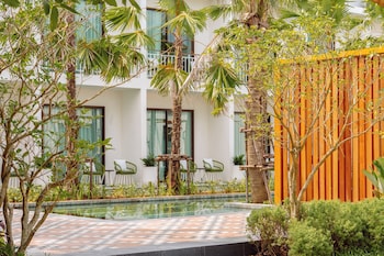 sugar marina resort lagoon villas naiyang beach