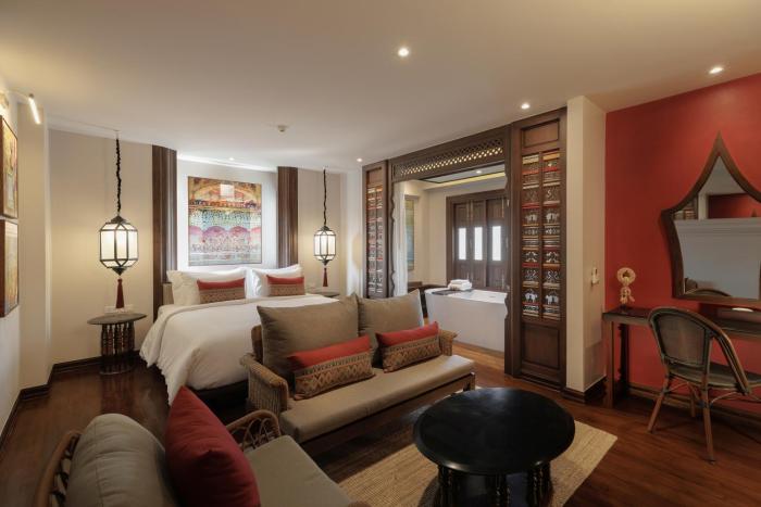akira thaphae hotel