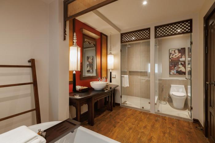 akira thaphae hotel