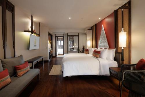 akira thaphae hotel