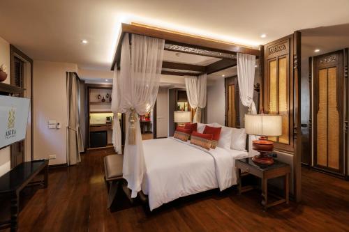 akira thaphae hotel