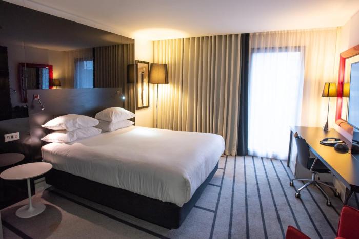 crowne plaza hotel manchester city centre by ihg