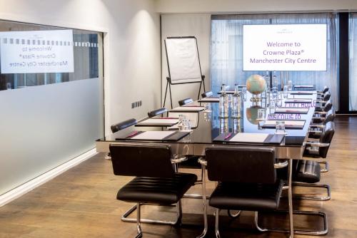 crowne plaza hotel manchester city centre by ihg