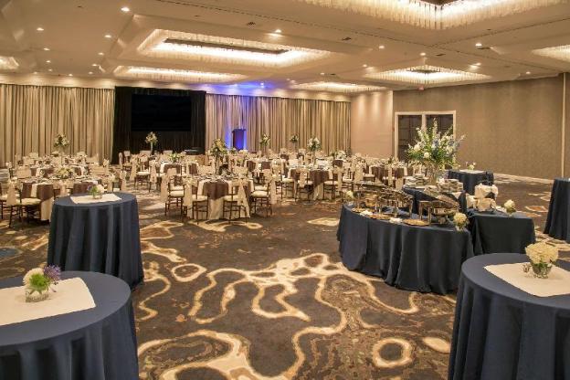 doubletree by hilton manchester downtown