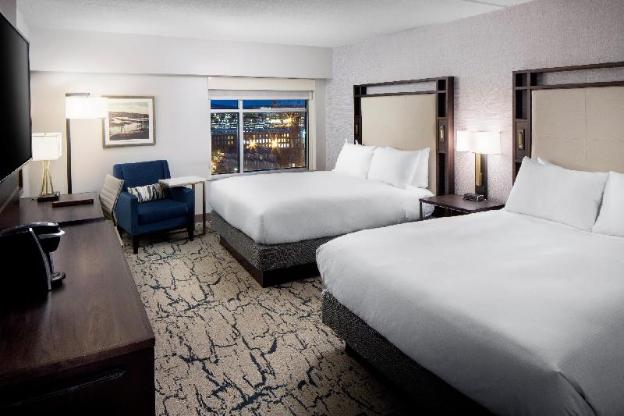 doubletree by hilton manchester downtown