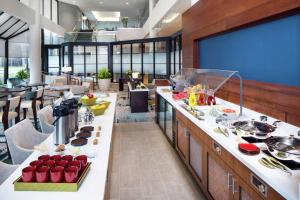 doubletree by hilton manchester downtown