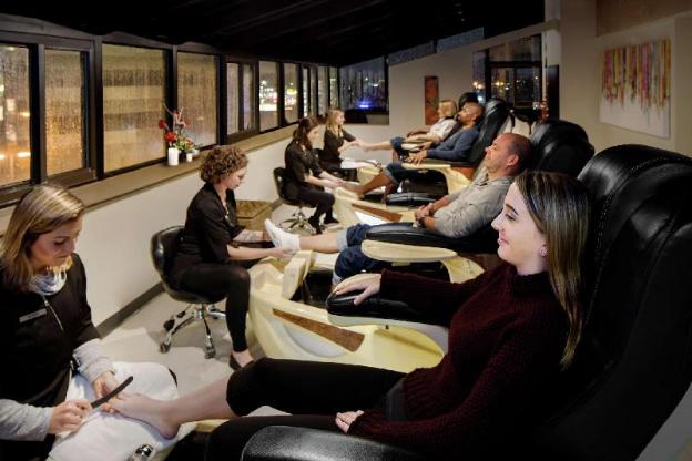 doubletree by hilton manchester downtown