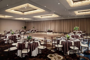 doubletree by hilton manchester downtown