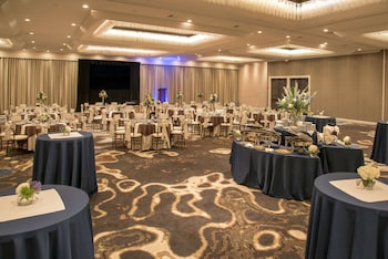 doubletree by hilton manchester downtown