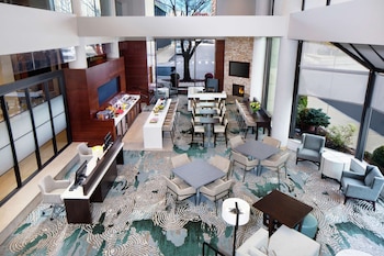 doubletree by hilton manchester downtown