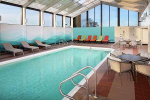 doubletree by hilton manchester downtown