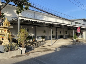 ss guesthouse