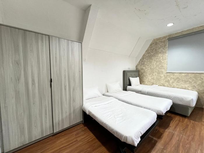 lilla hilltop retreat janda baik