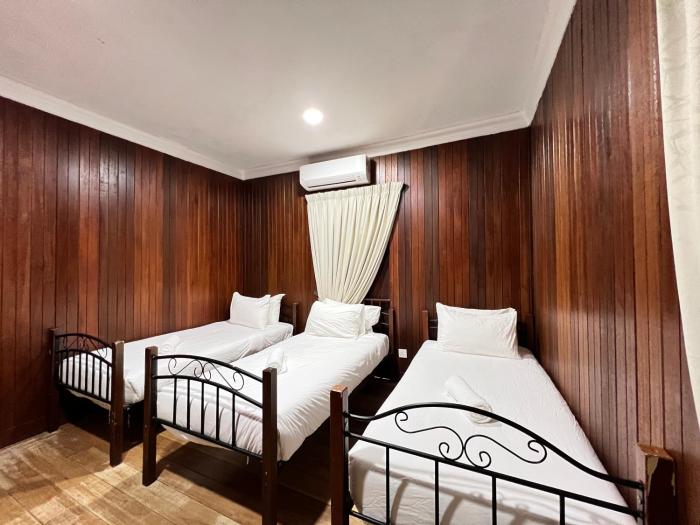 lilla hilltop retreat janda baik